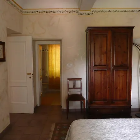 La Valle Bed & Breakfast